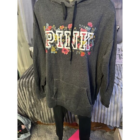 VS Pink set tracksuit- leggings & hoodie grey/black flower - Picture 3 of 6